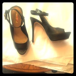 👠 BCBGeneration ankle strap heels 👠